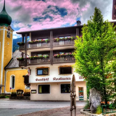 Christina Apartman *